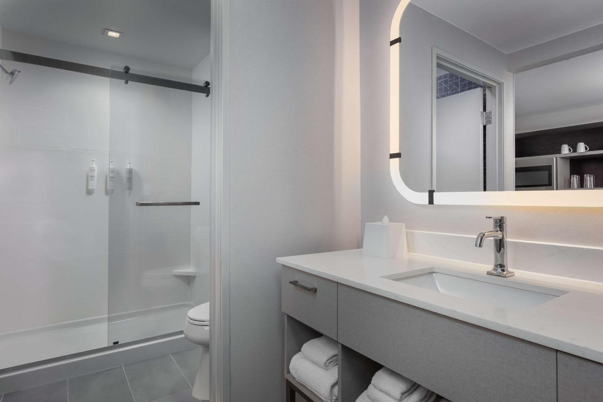 Homewood Suites By Hilton Newport Cincinnati Екстер'єр фото