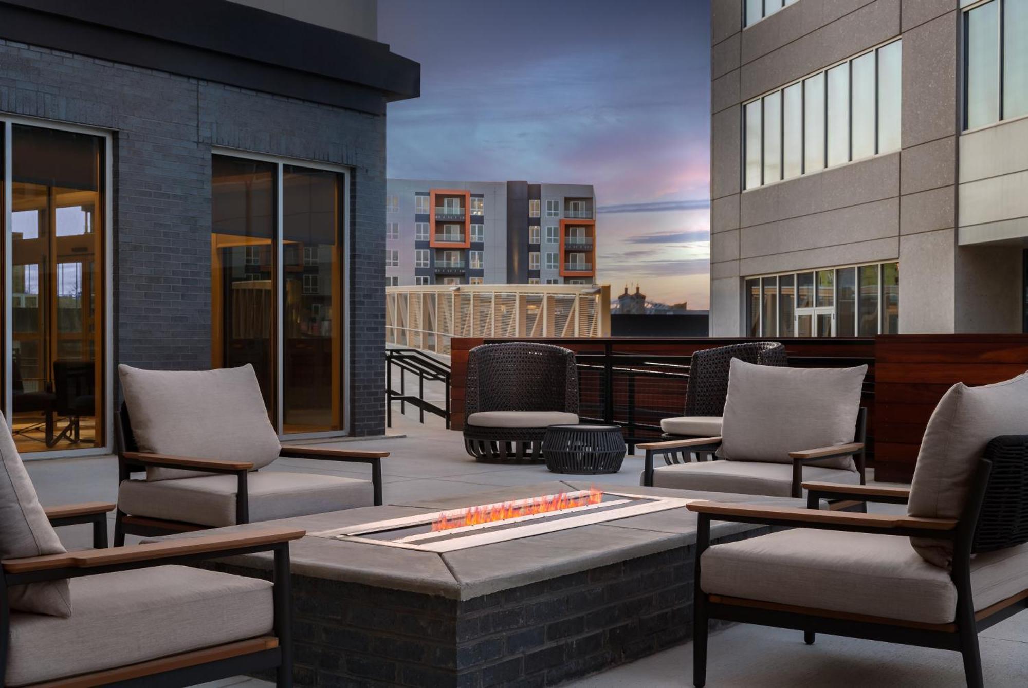 Homewood Suites By Hilton Newport Cincinnati Екстер'єр фото